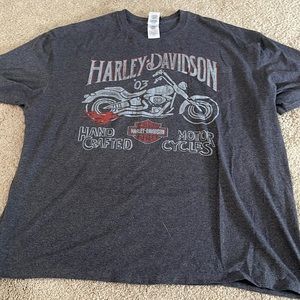 Harley Davidson shirt with front pocket